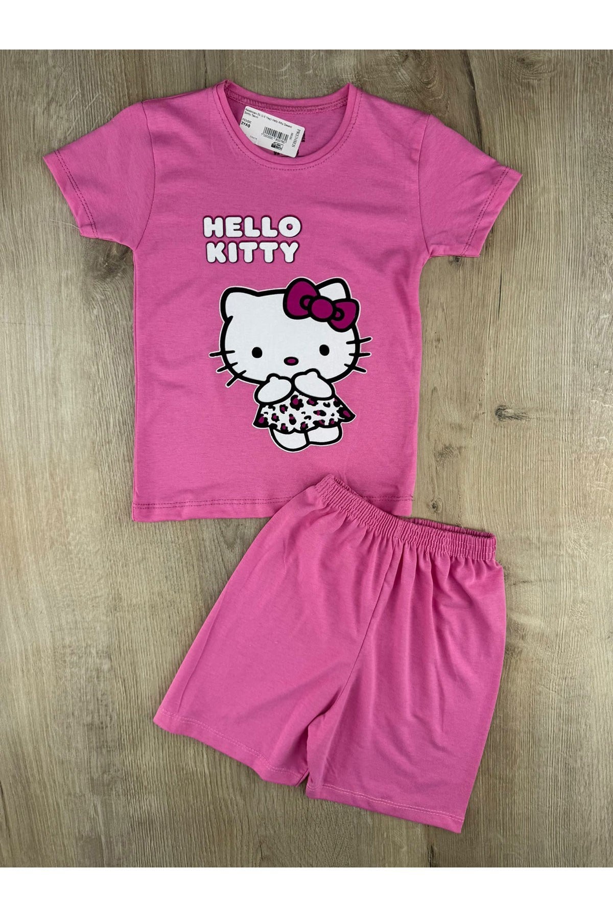 Keskincan-33 (2-5 Yaş)i Hello Kitty Desenli Şortlu Takım