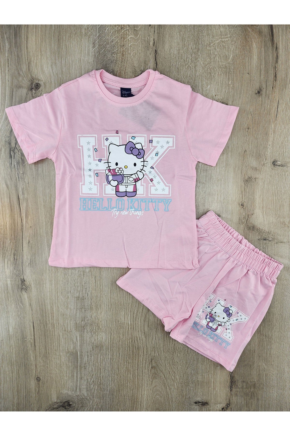 MDY (3-10 Yaş) Hello Kitty-2 Desenli Şortlu Takım