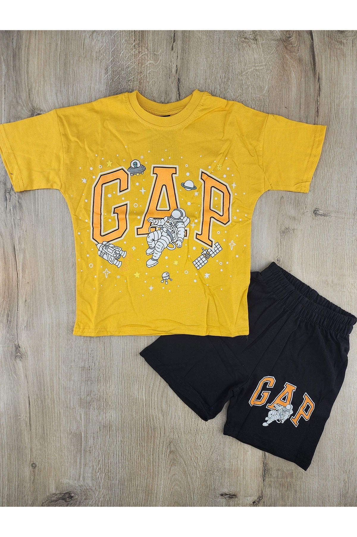 MDY(3-10 Yaş) GAP Desenli Şortlu Takım