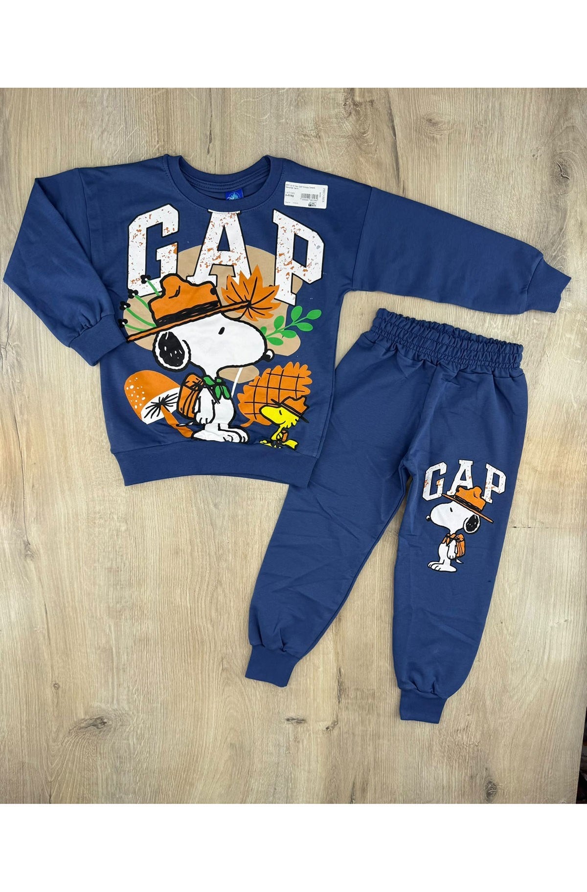 MRT (3-10 Yaş) GAP Snoopy Desenli Mevsimlik Takım