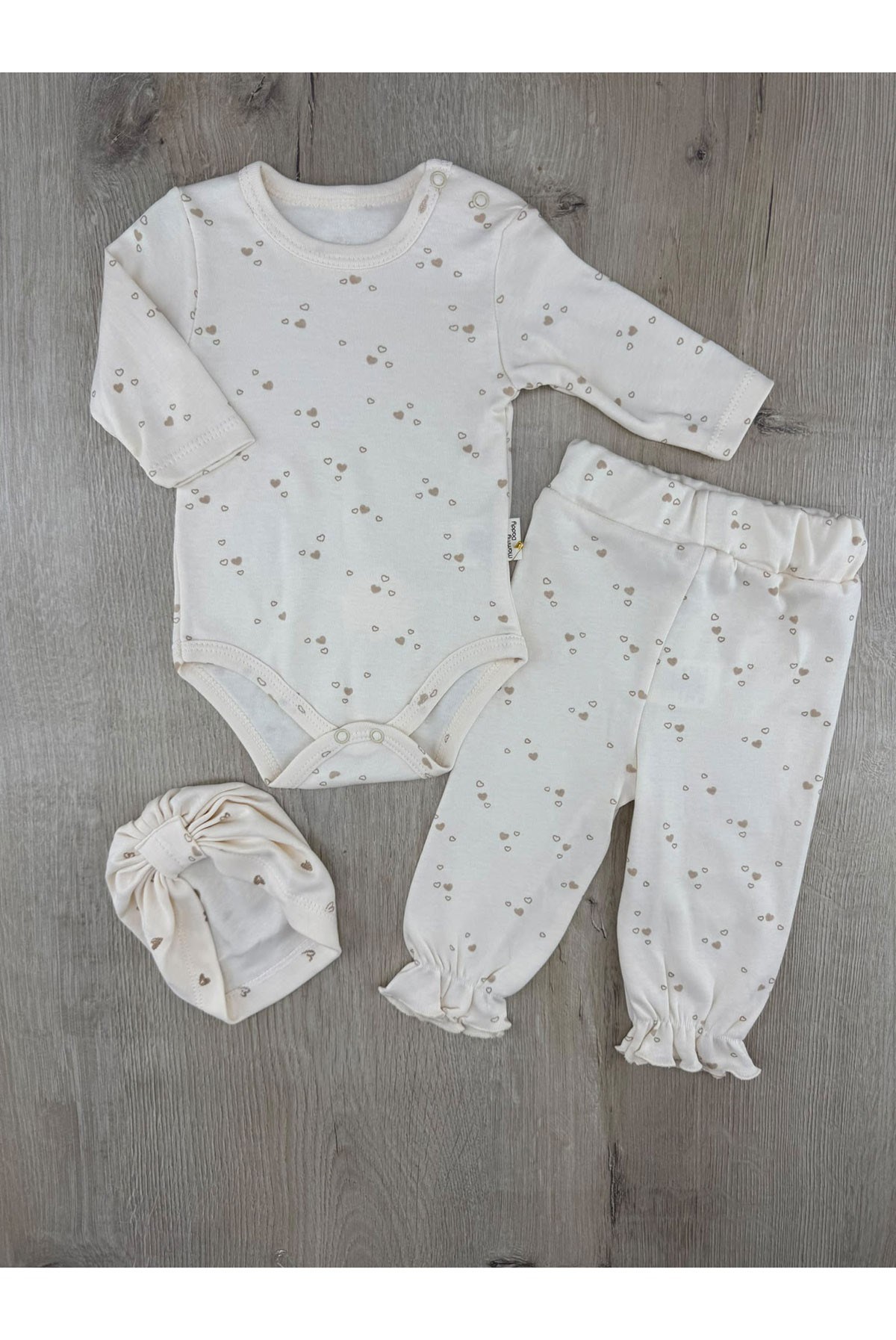 Murat Baby (0-12 Ay) Minik Kalp Desenli Boneli Çıtçıtlı Badili Takım
