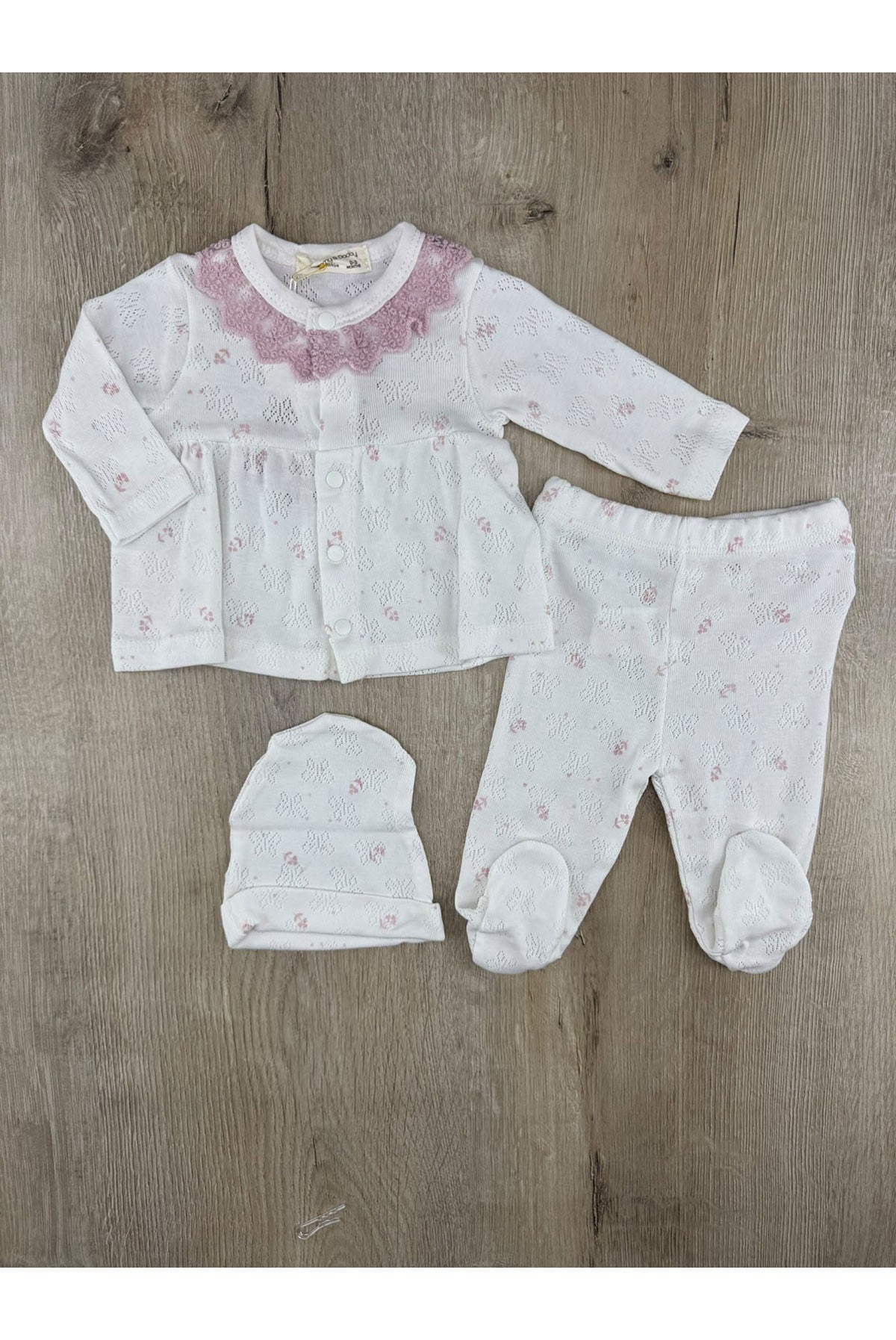 Murat Baby (0-6 Ay) Yaka Dantelli Kalp Desenli Jakarlı Zıbın Takımı