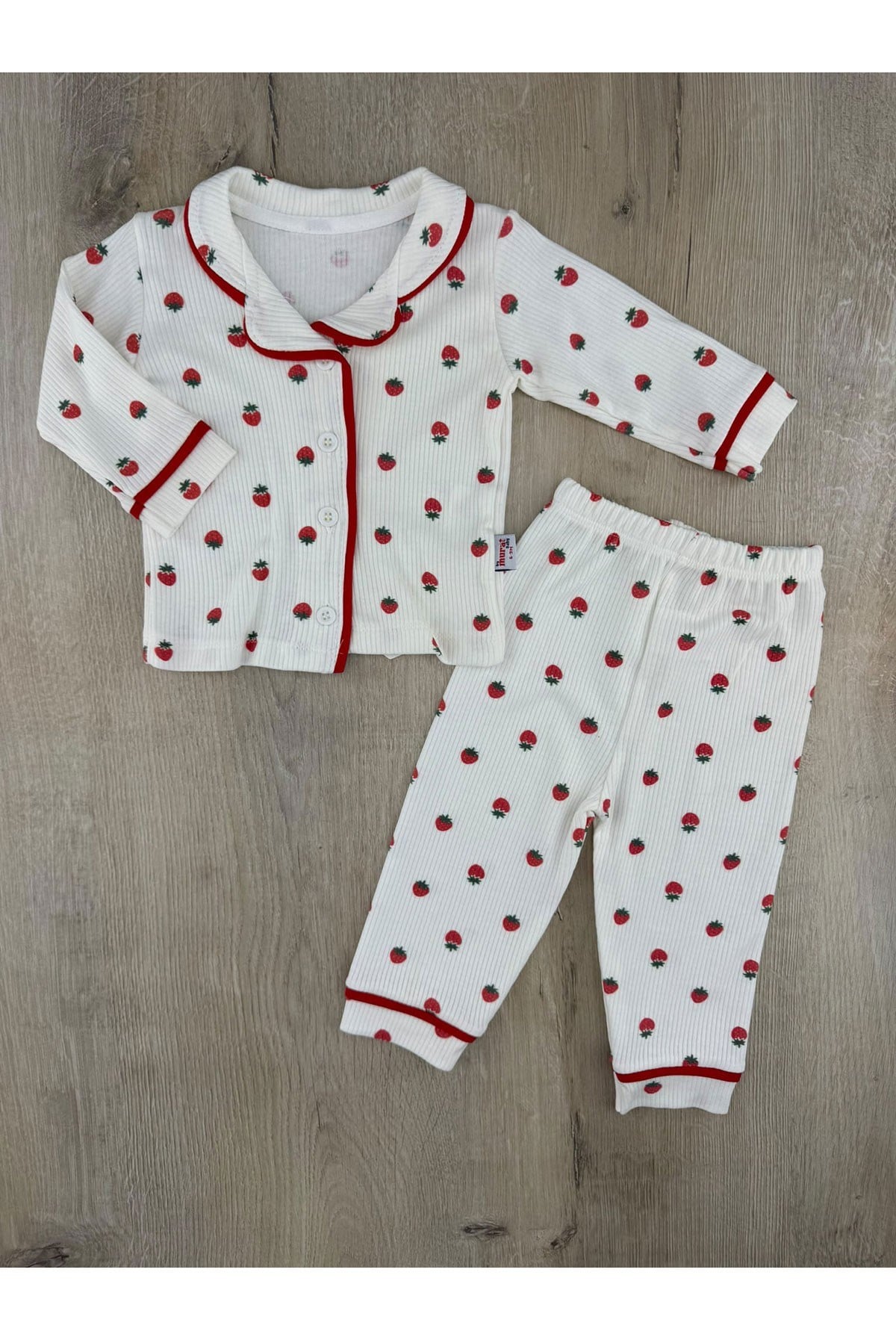 Murat Baby (6-24 Ay) 8377 Çilek Desenli Önden Düğmeli Pijama Takımı