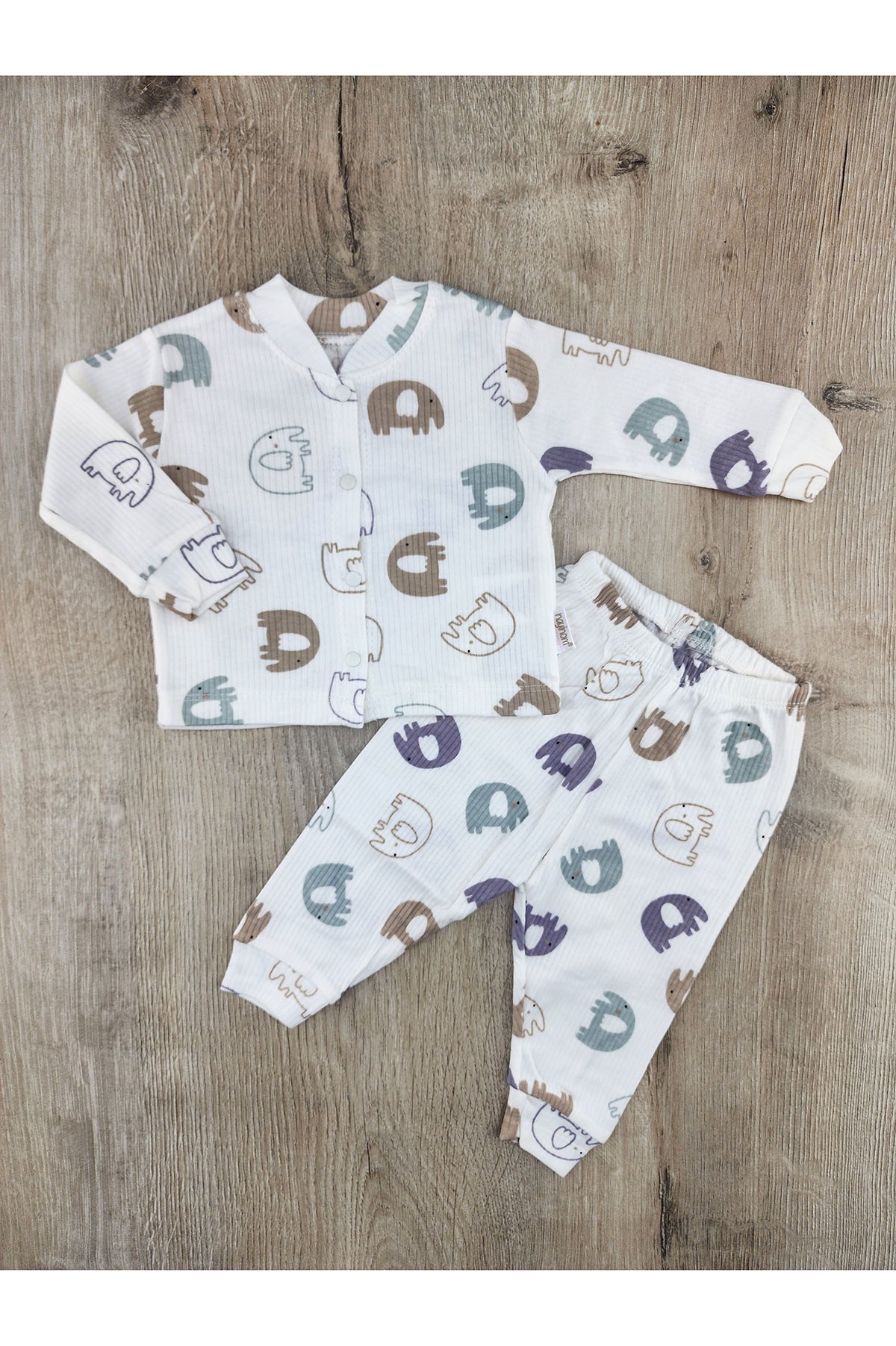 Nayinom (0-9 Ay) Fil Desenli Önü Çıtçıtlı Pİjama Takımı