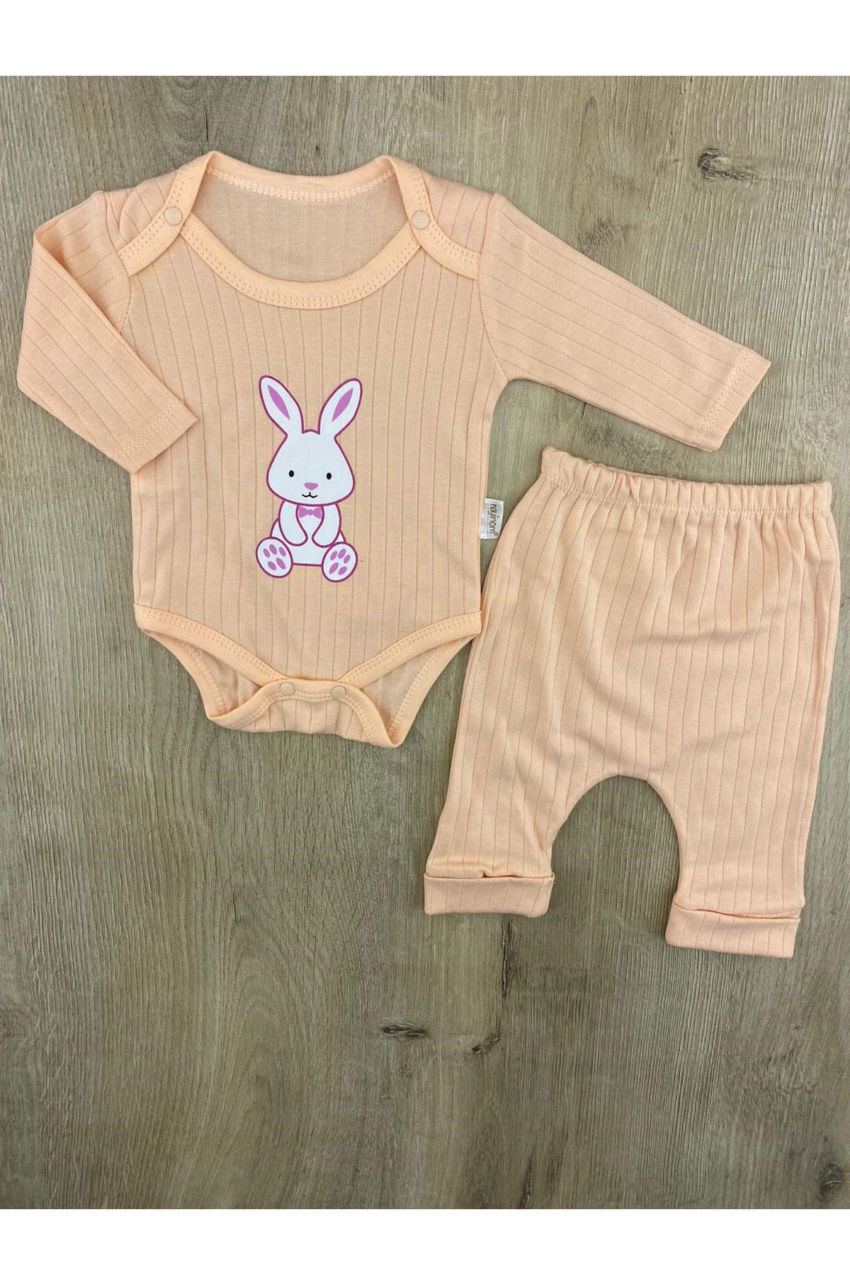 Nayinom(0-6 ay) Papyonlu Tavşan Desenli Çıtçıtlı Badili Takım