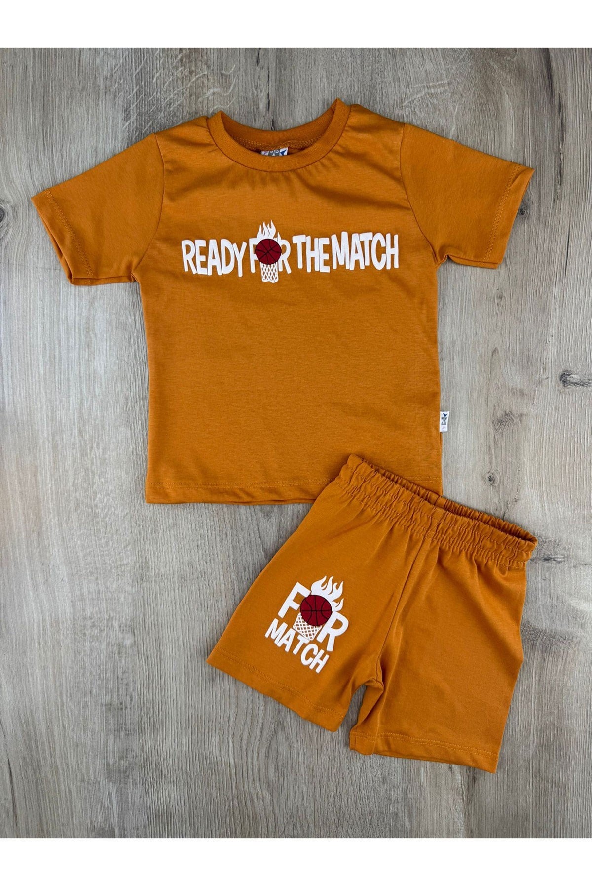 Nazar Bebe (1-4 Yaş) Ready Desenli Sırt Baskılı Şortlu Takım