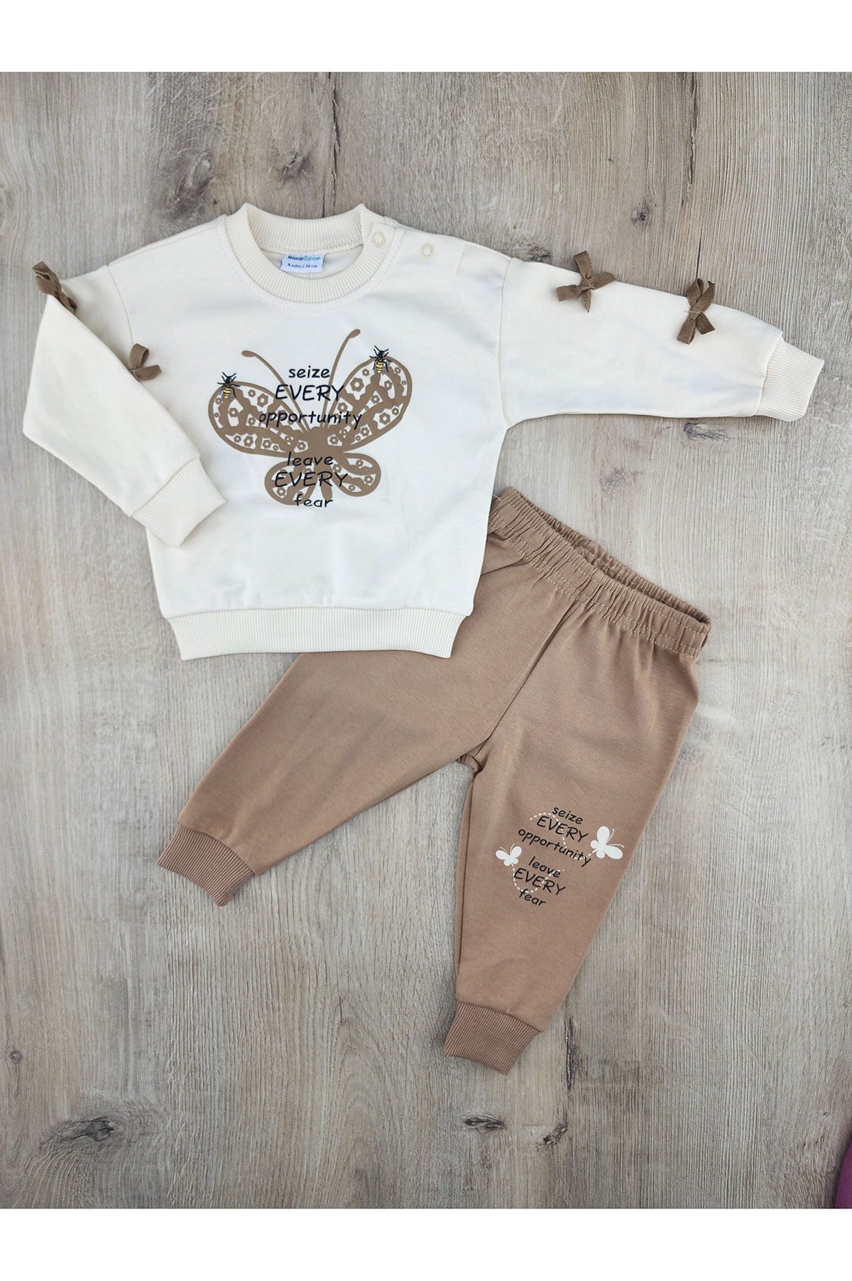 Nazar Bebe (9-24 Ay) 26690 Kelebek Desenli Mevsimlik Takım