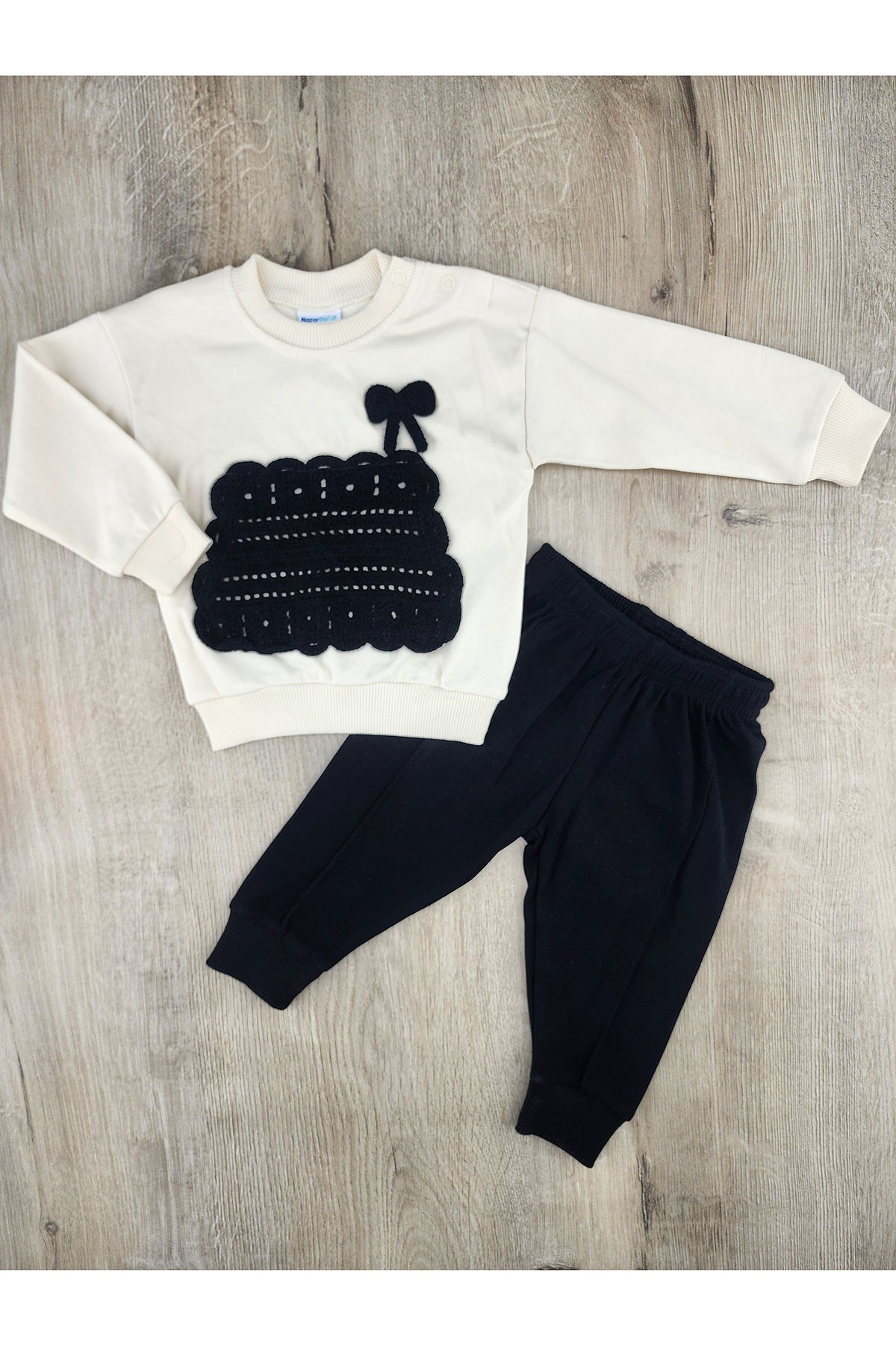 Nazar Bebe (9-24 Ay) 26698 Örme Cepli Mevsimlik Takım