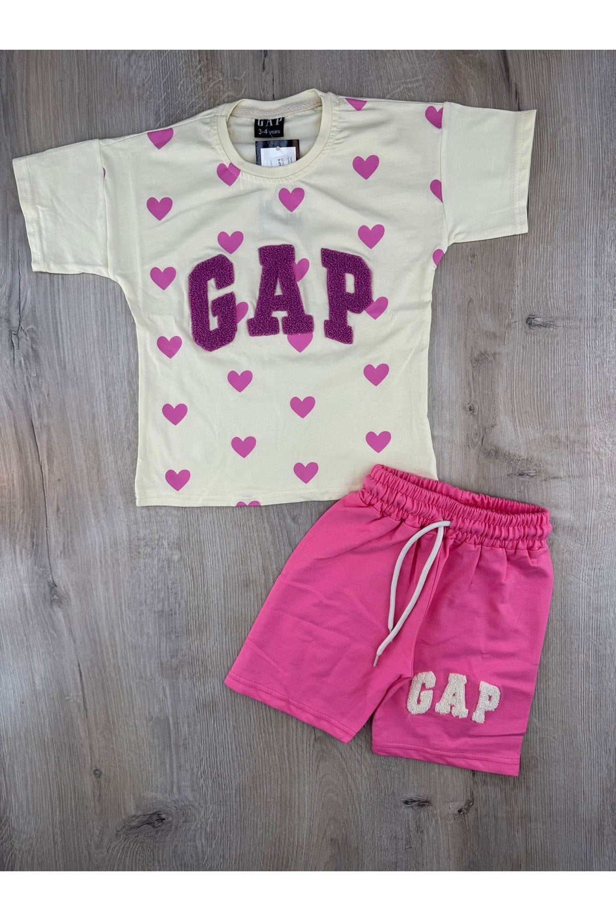 Tintini (3-10 Yaş) Gap-Minik Kalp Desenli Şortlu Takım