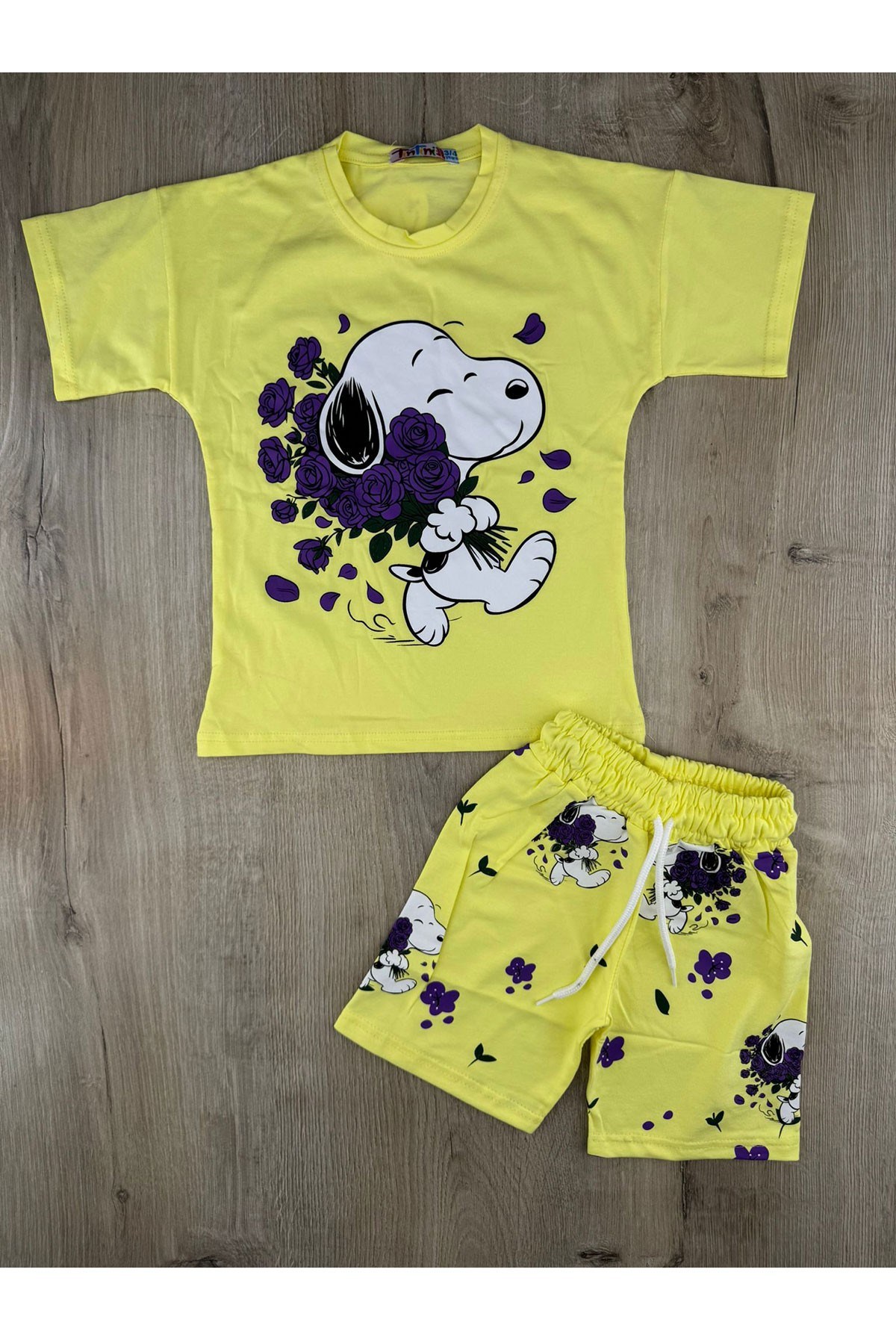 Tintini (3-10 Yaş) Snoopy Desenli Şortlu Takım
