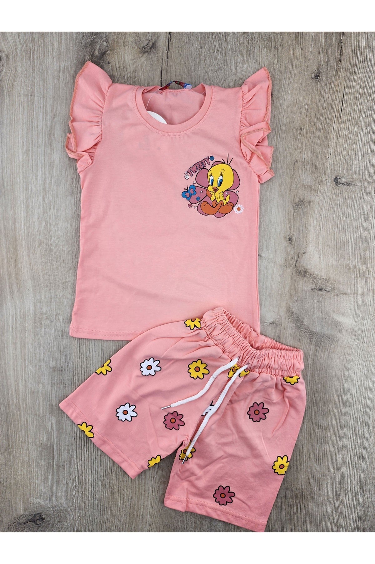 Tintini (3-10 Yaş) Tweety Desenli Sırtı Baskılı Şortlu Takım