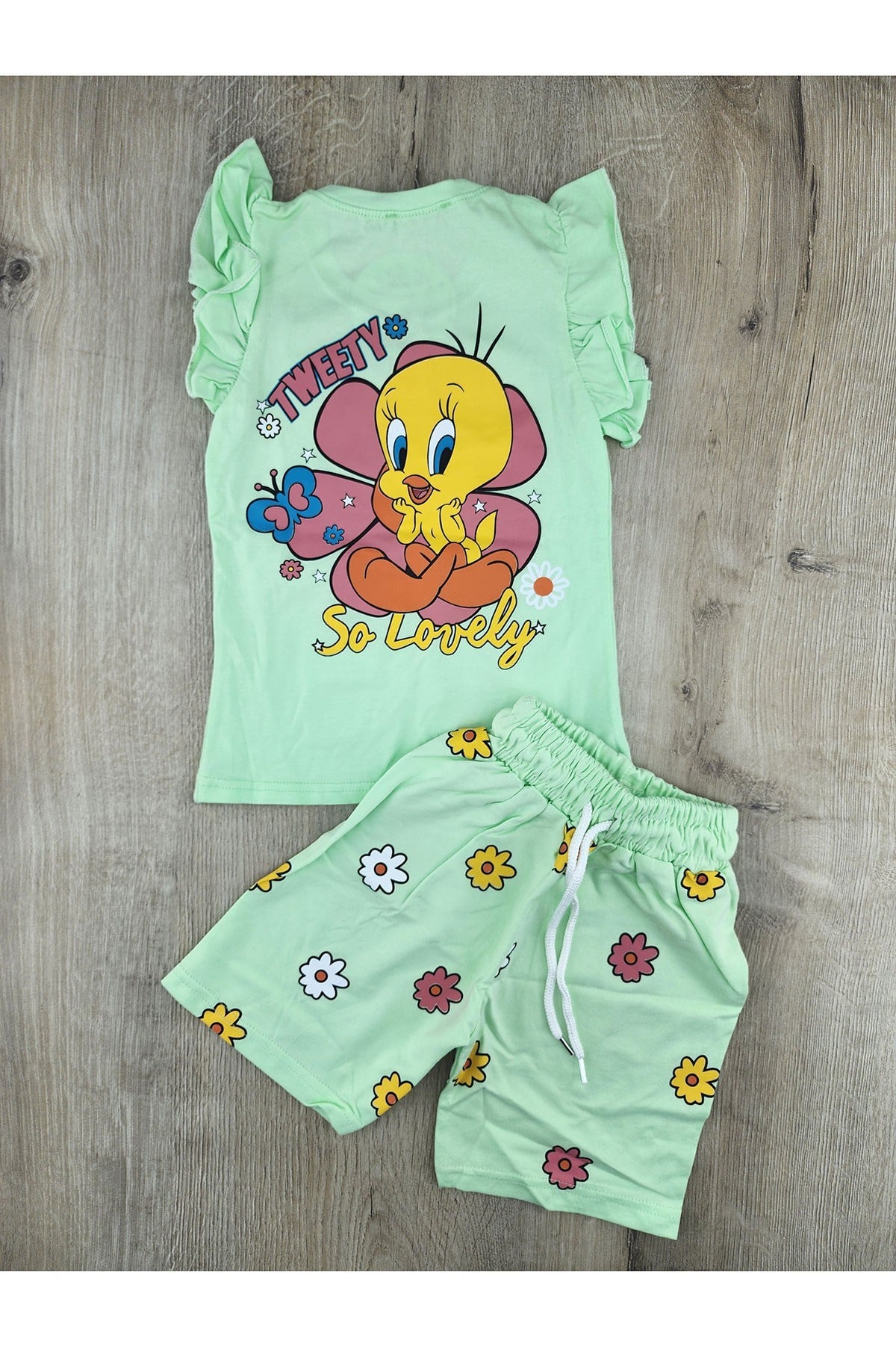 Tintini (3-10 Yaş) Tweety Desenli Sırtı Baskılı Şortlu Takım
