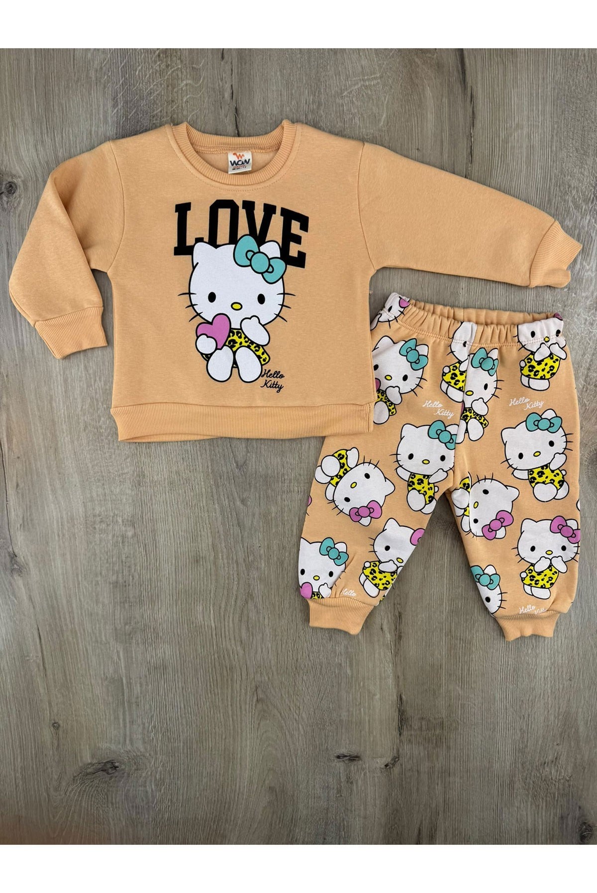 WOW-11142 (1-4 Yaş) Hello Kitty Desenli 3ip Şardonlu Takım