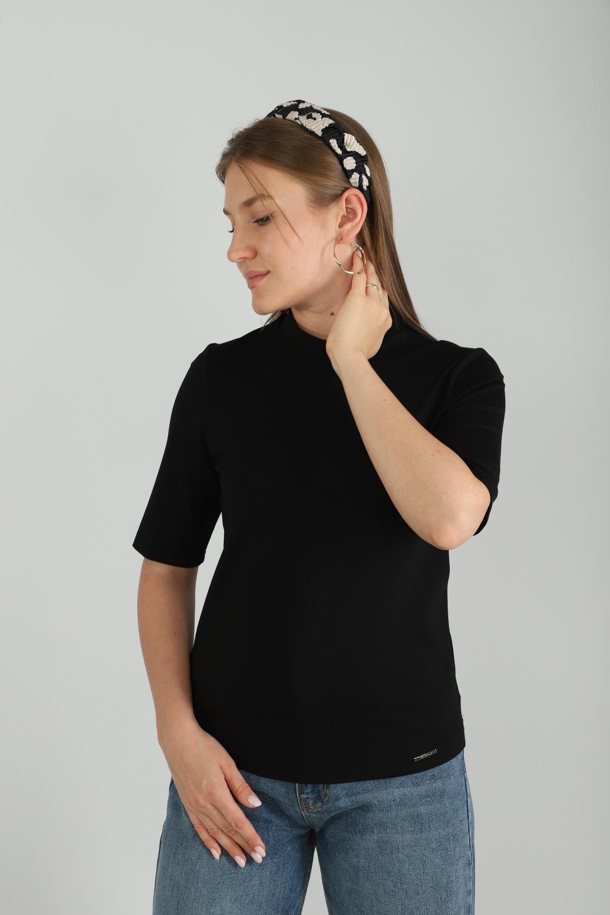Günlük Kısa Kollu Düz T-ShirtDedo'çe