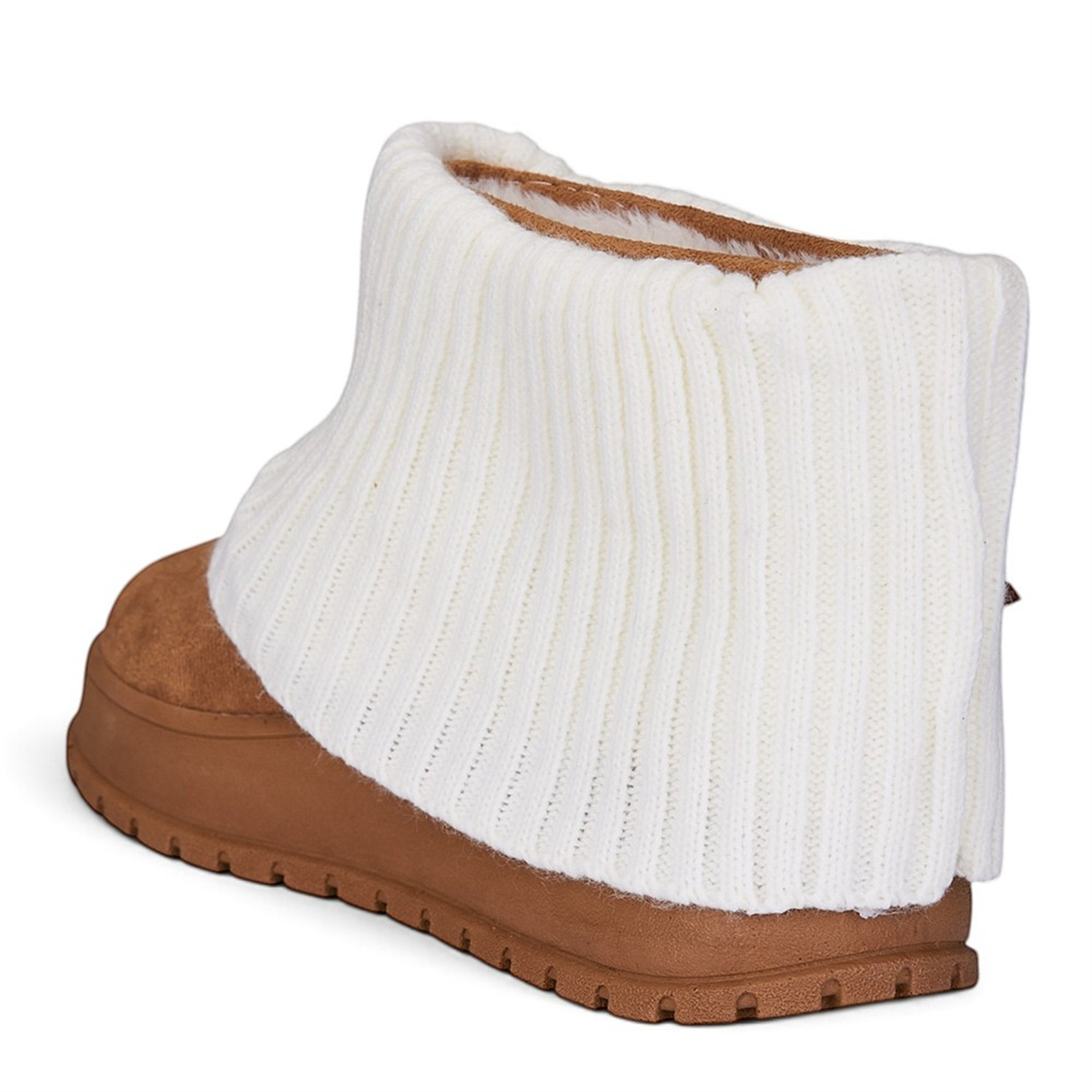 CARMELLA_Z_BOT_UGG TABA