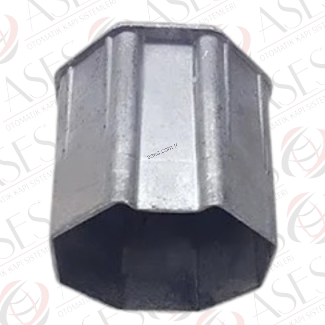 WHİTE FORMAKS.070.00.API70 mm Alüminyum Sekizgen Boru Başı Pimli