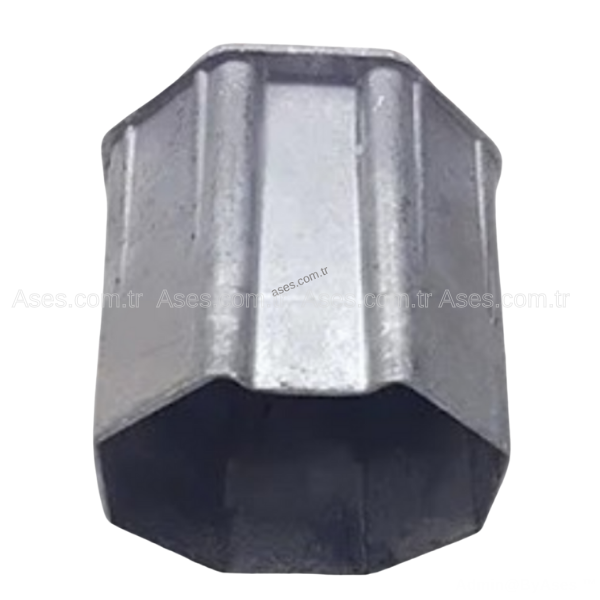 WHİTE FORMAKS.070.00.APISekizgen Boru Başı 70mm Boru L=70mm Alümünyum 12mm Pimli