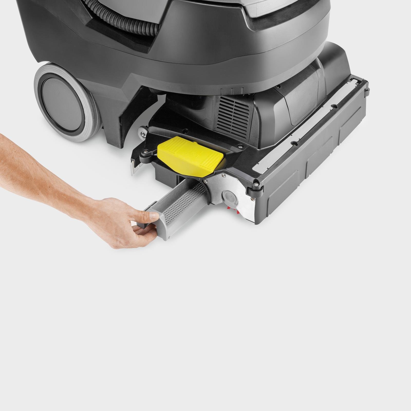 Karcher BR 45/22 Li-Ion Akülü Zemin Bakım ve Temizlik OtomatıKarcher