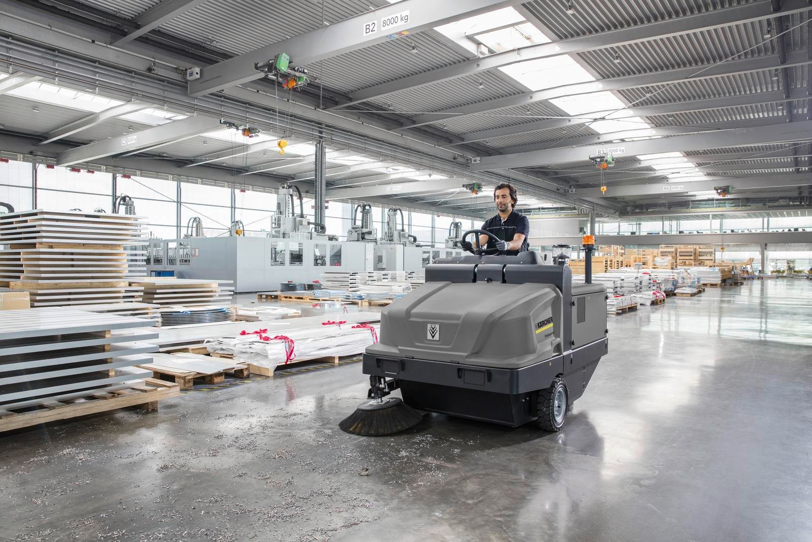 Karcher KM 120/250 R D Classic Endüstriyel SüpürücüKarcher