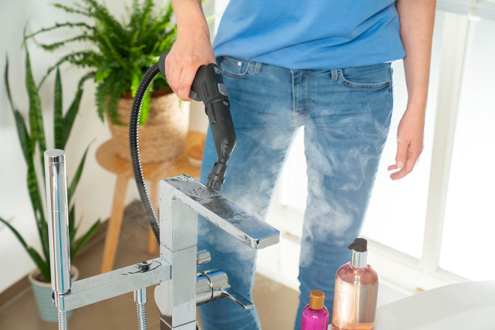 Karcher SC 3 Deluxe Buharlı Temizlik MakinesiKarcher