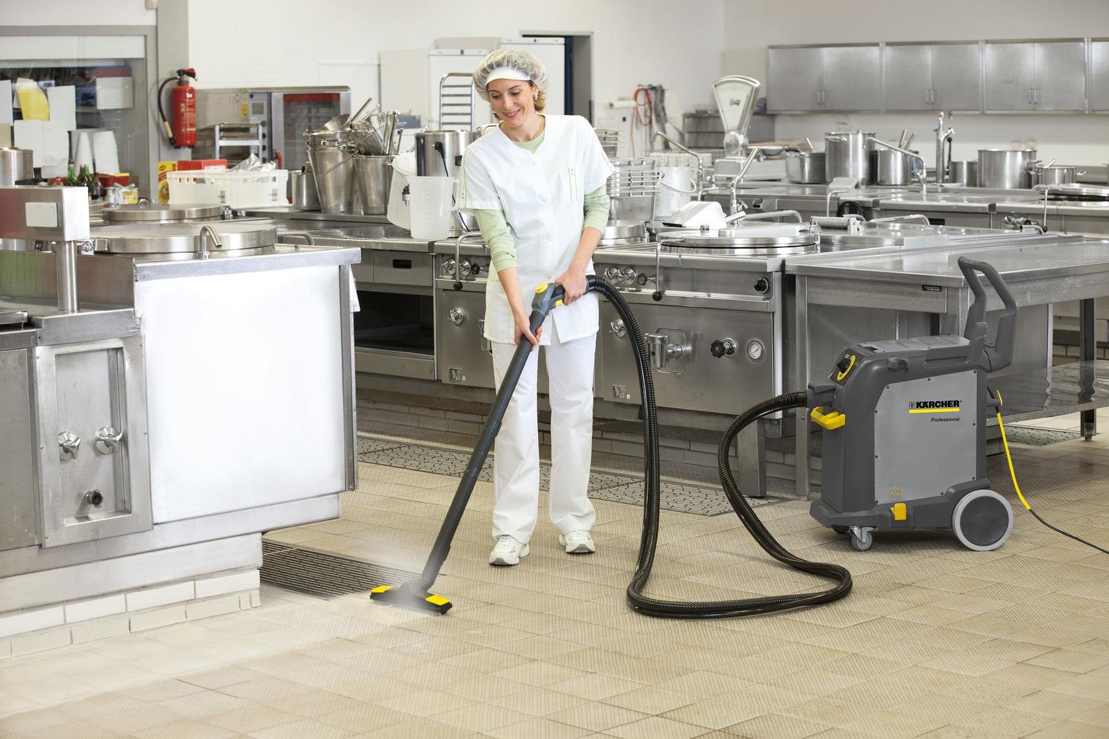 Karcher SGV 8/5 Vakumlu Buharlı Temizlik MakinesiKarcher