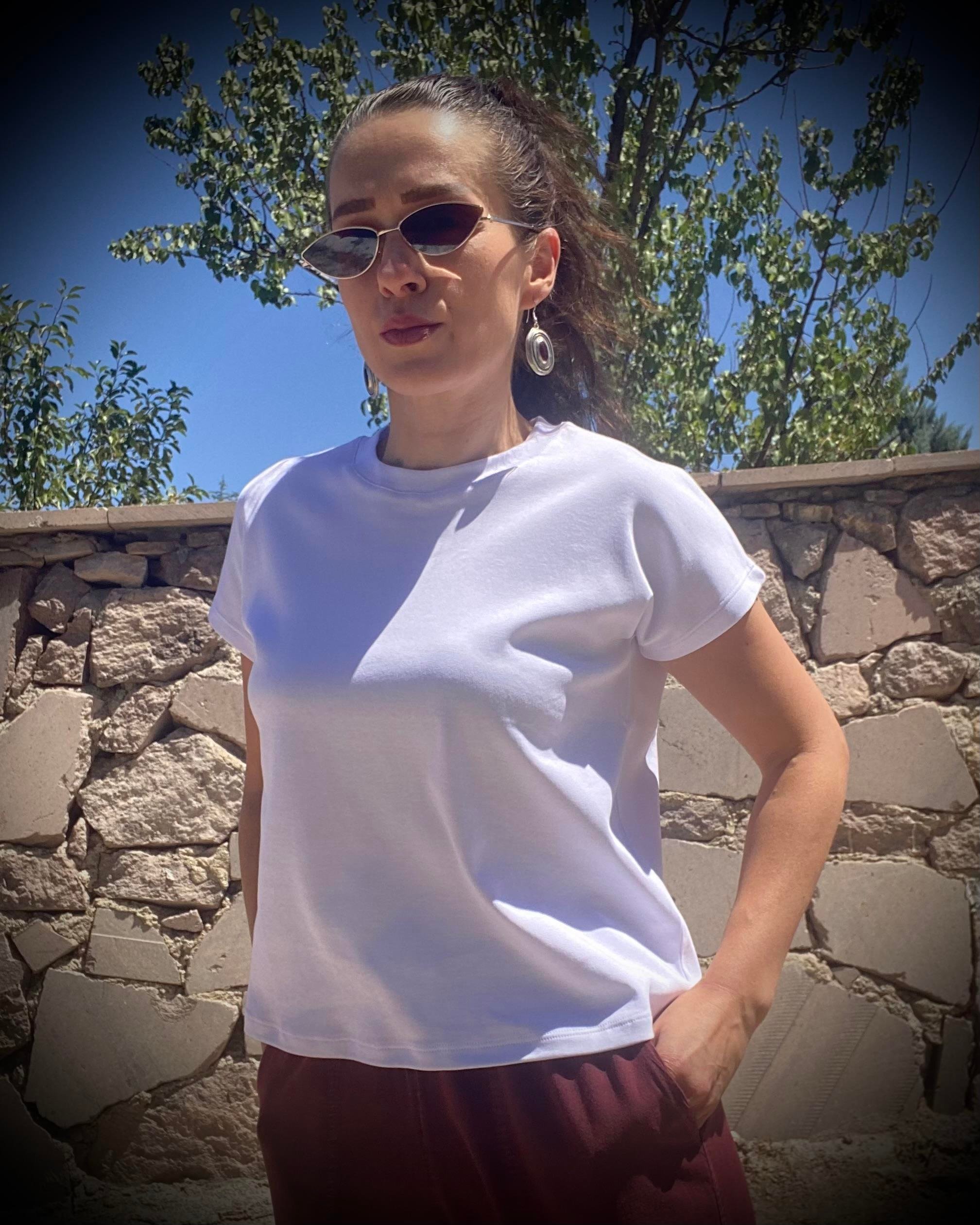 Beyaz Bisiklet Yaka Premium Basic Tişört