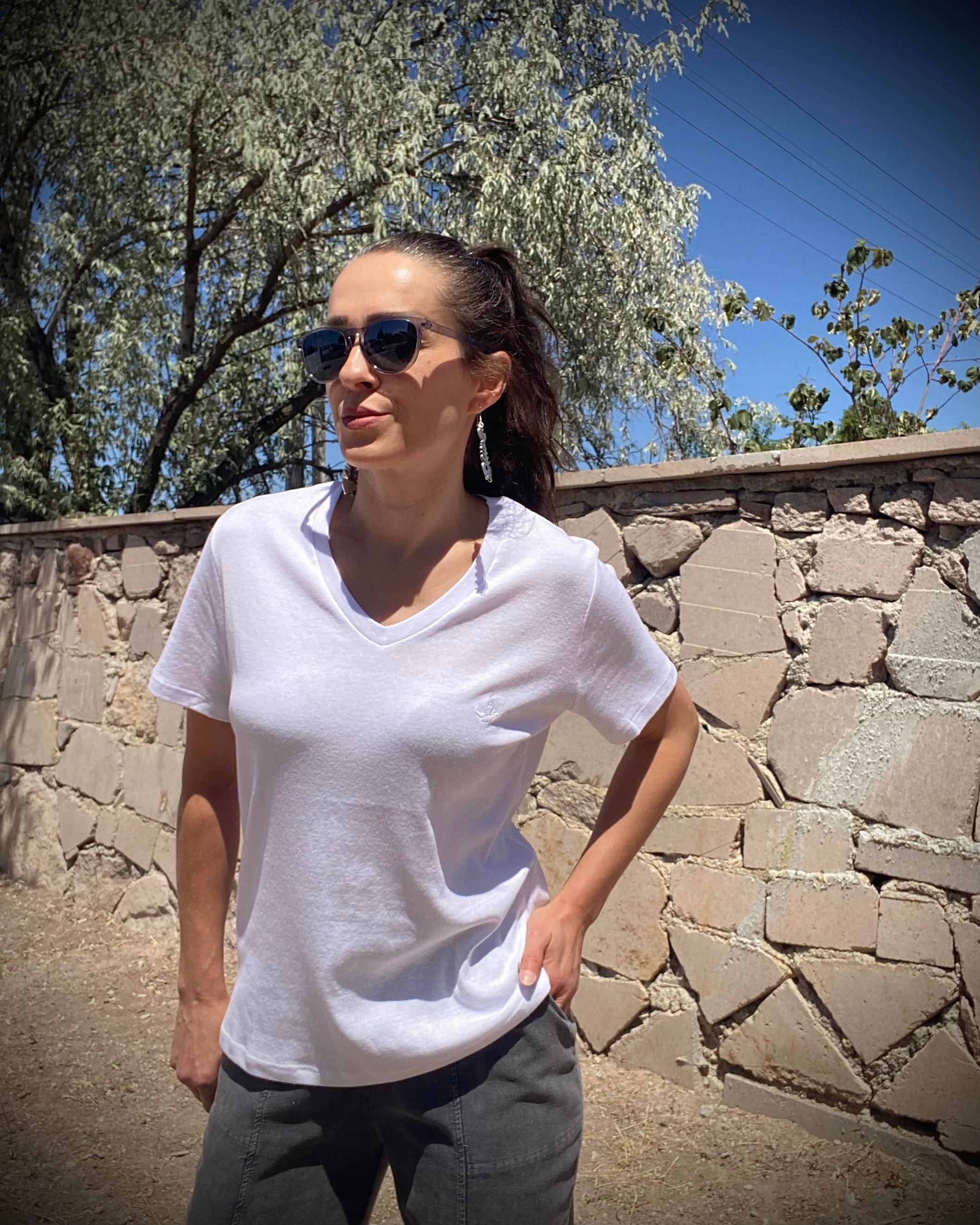 Beyaz V Yaka Premium Basic Tişört