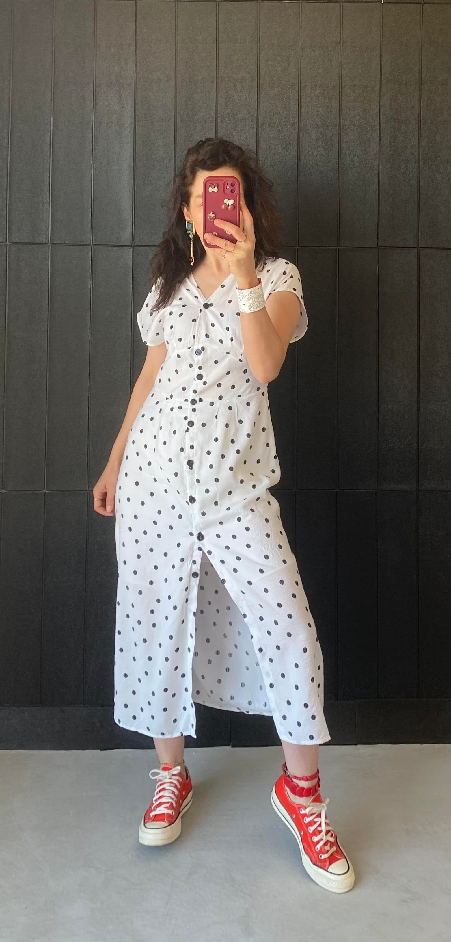 Ekru Puantiyeli Önden Düğmeli Elbise