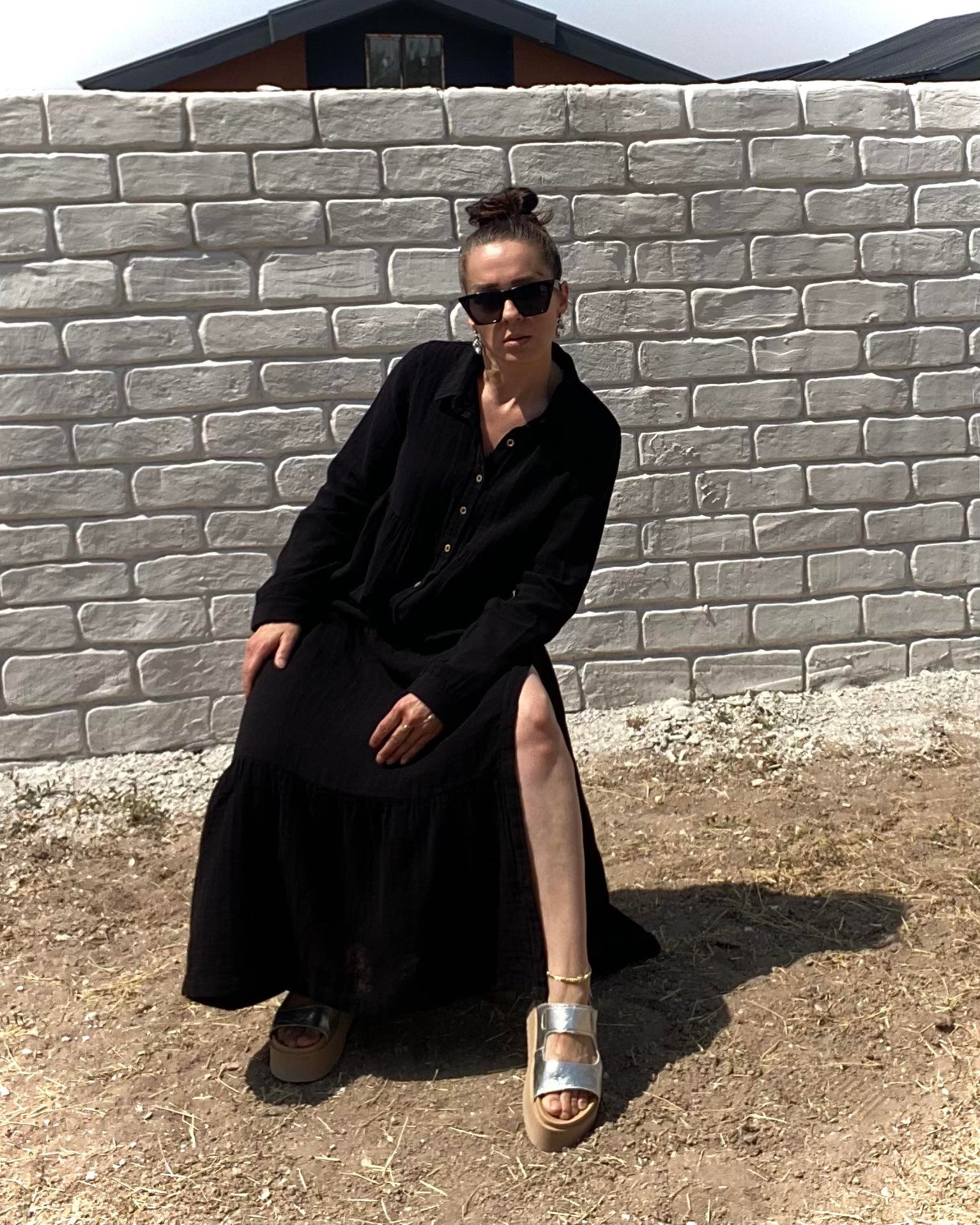 Siyah Oversize Katlı Volanlı Maxi Boy Gömlek Elbise