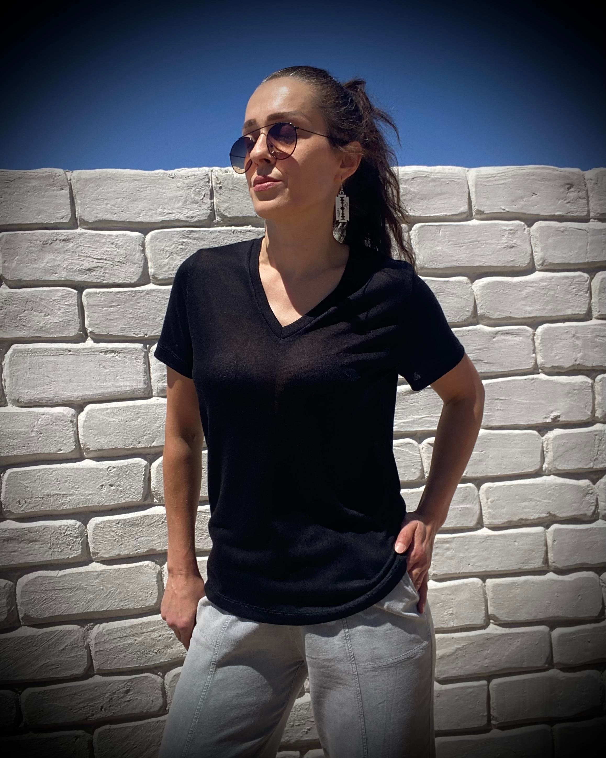 Siyah V Yaka Premium Basic Tişört