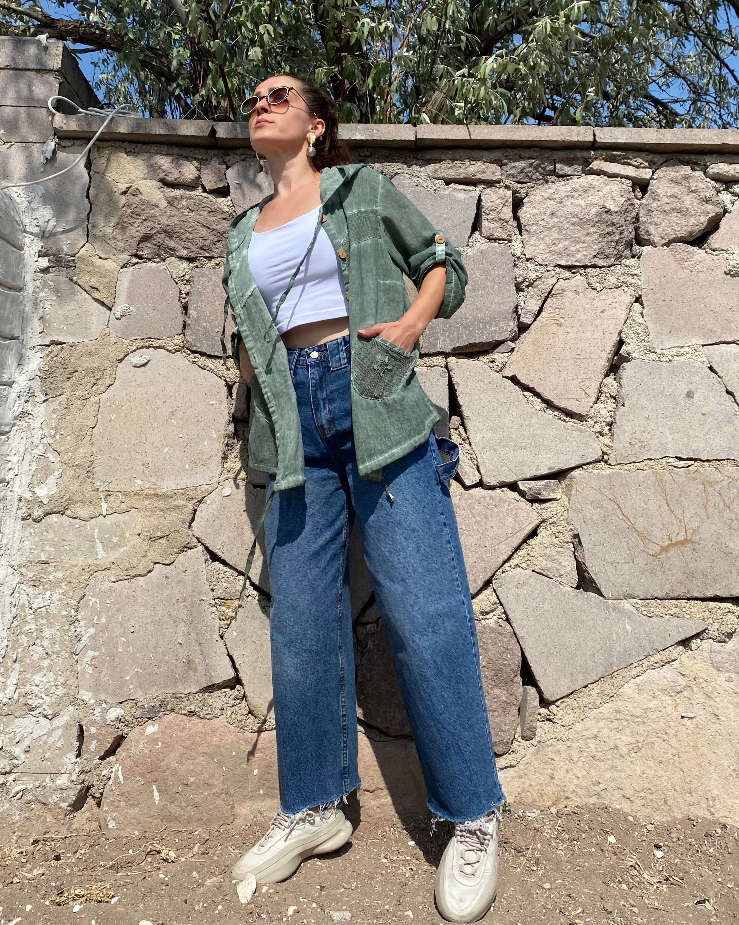 Yeşil Kapüşonlu Oversize Müslin Kumaş Gömlek