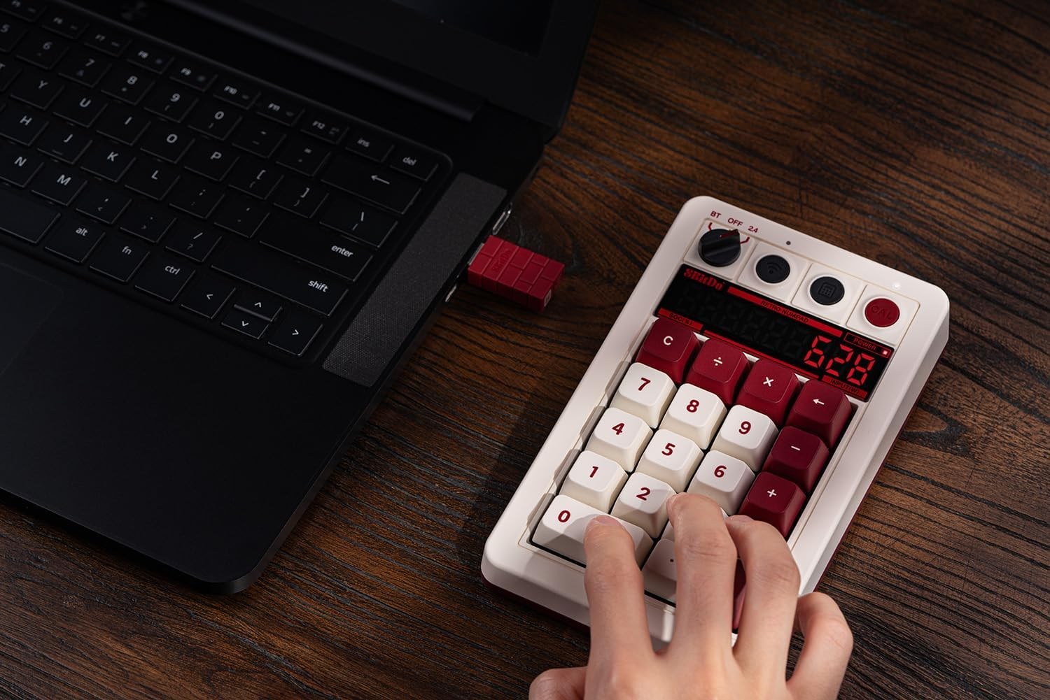 8BitDo Retro 18 Fami Edition Mekanik Numpad