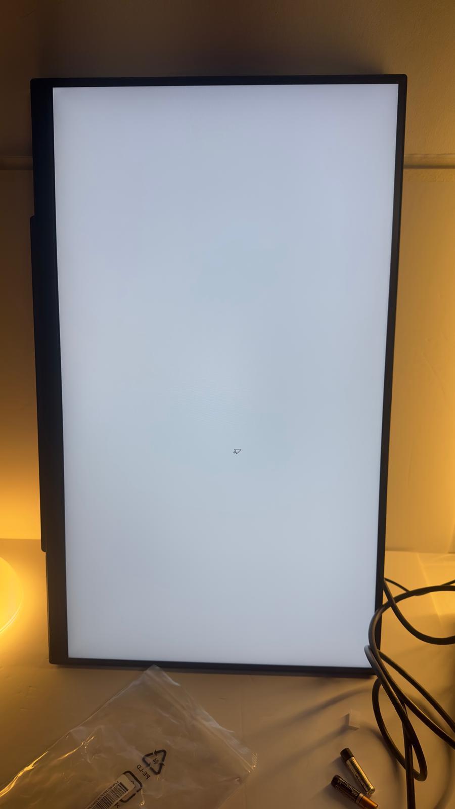OUTLET LG UltraGear 27GR93U-B 27''1 ms (GtG) IPS 144 Hz Monitör