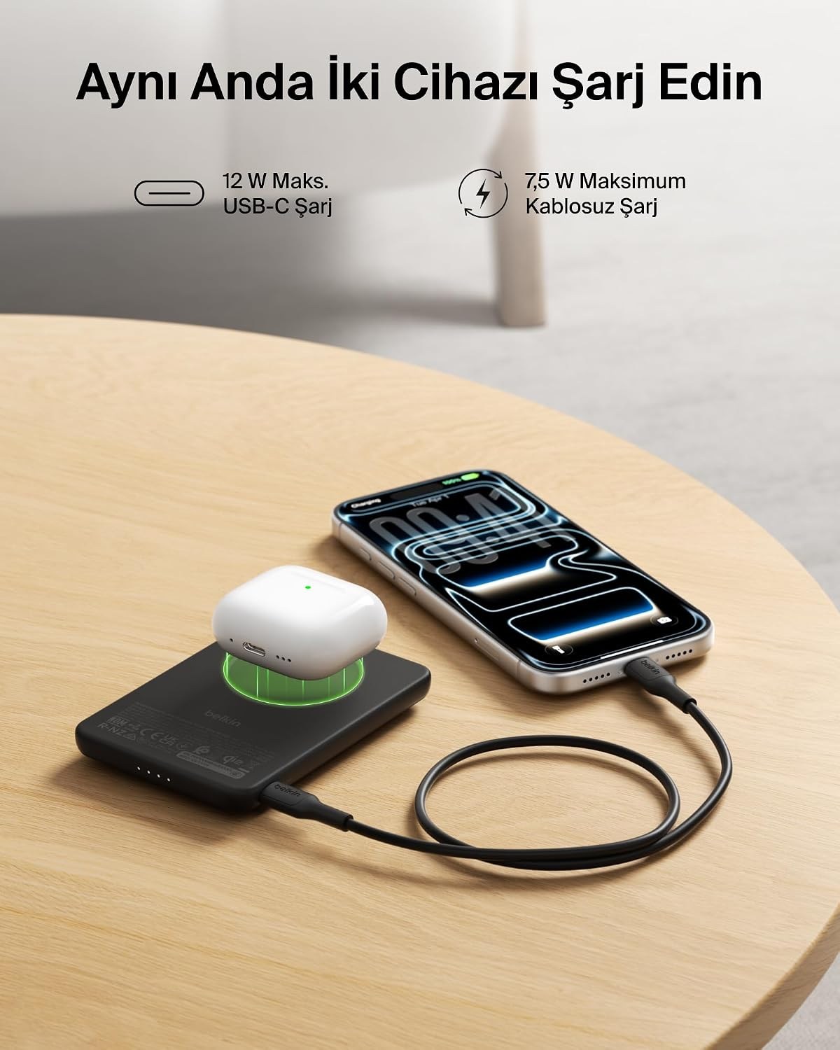 Belkin BoostCharge 5000 mAh İnce Manyetik Stantlı Power Bank, Siyah