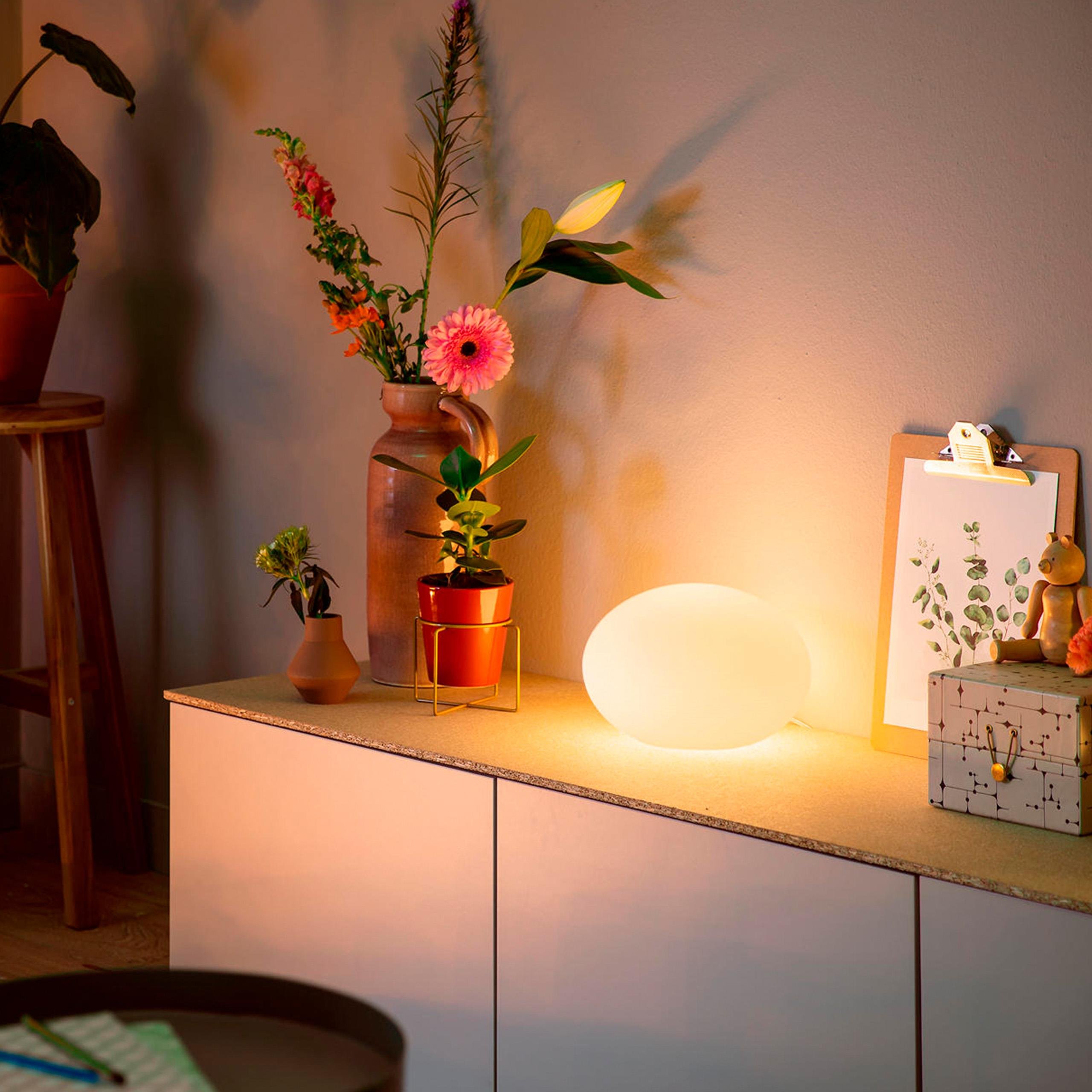 Philips Hue Flourish WCA Masa Lambası