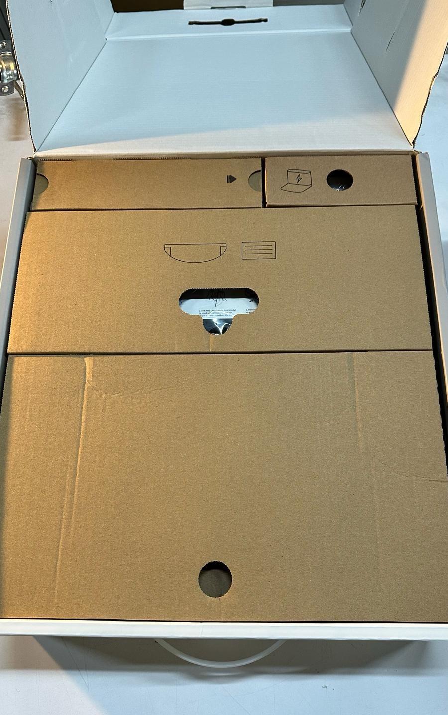 OUTLET Roborock S8 Sonic Akıllı Robot Süpürge Beyaz