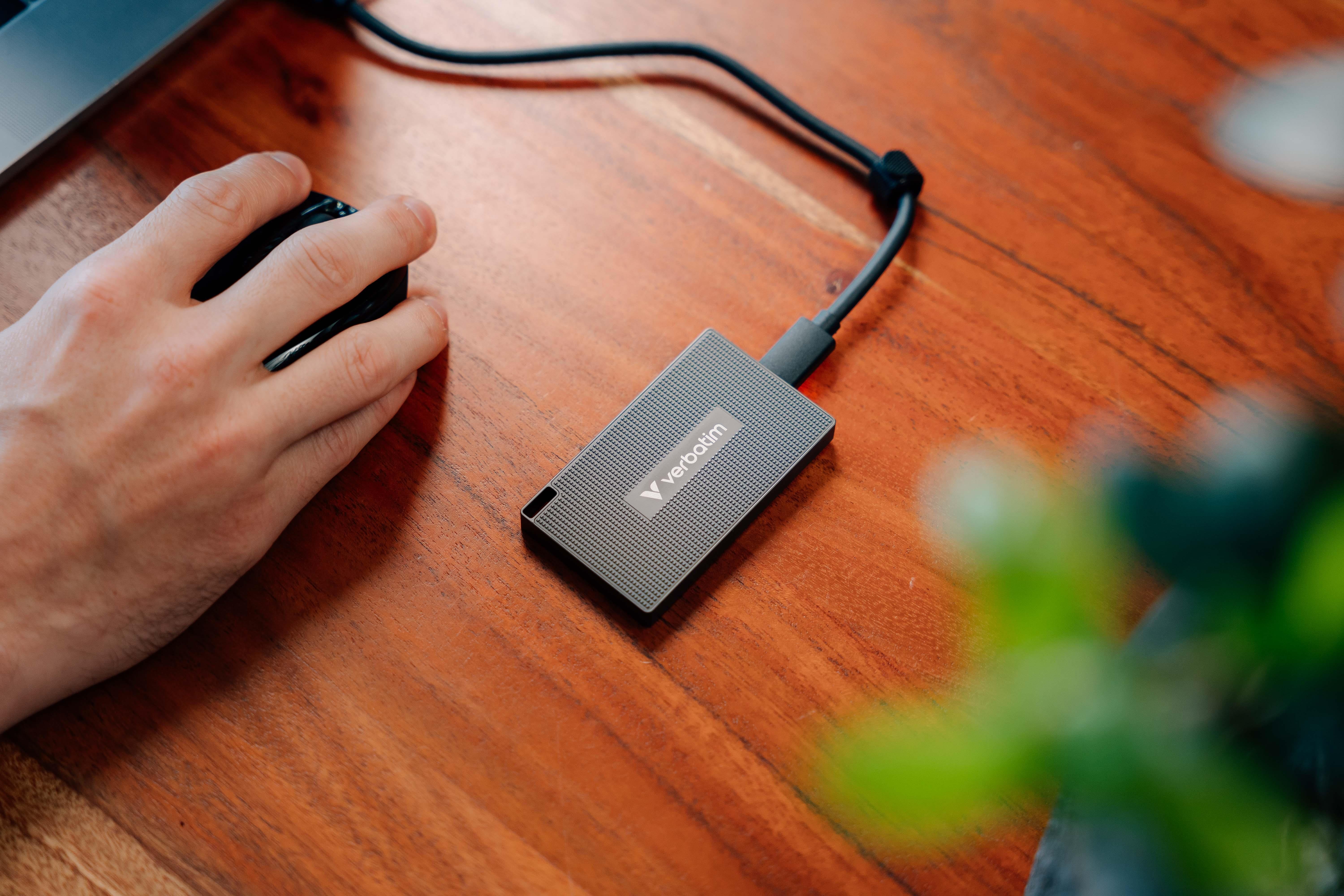 Verbatim Metal Mini 512GB Taşınabilir SSD USB 3.2 - (2000MB/s-1750MB/s) 
