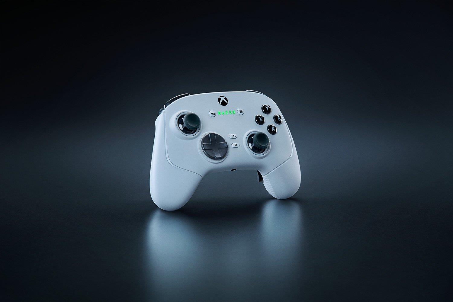 Razer Wolverine V3 Pro - Beyaz