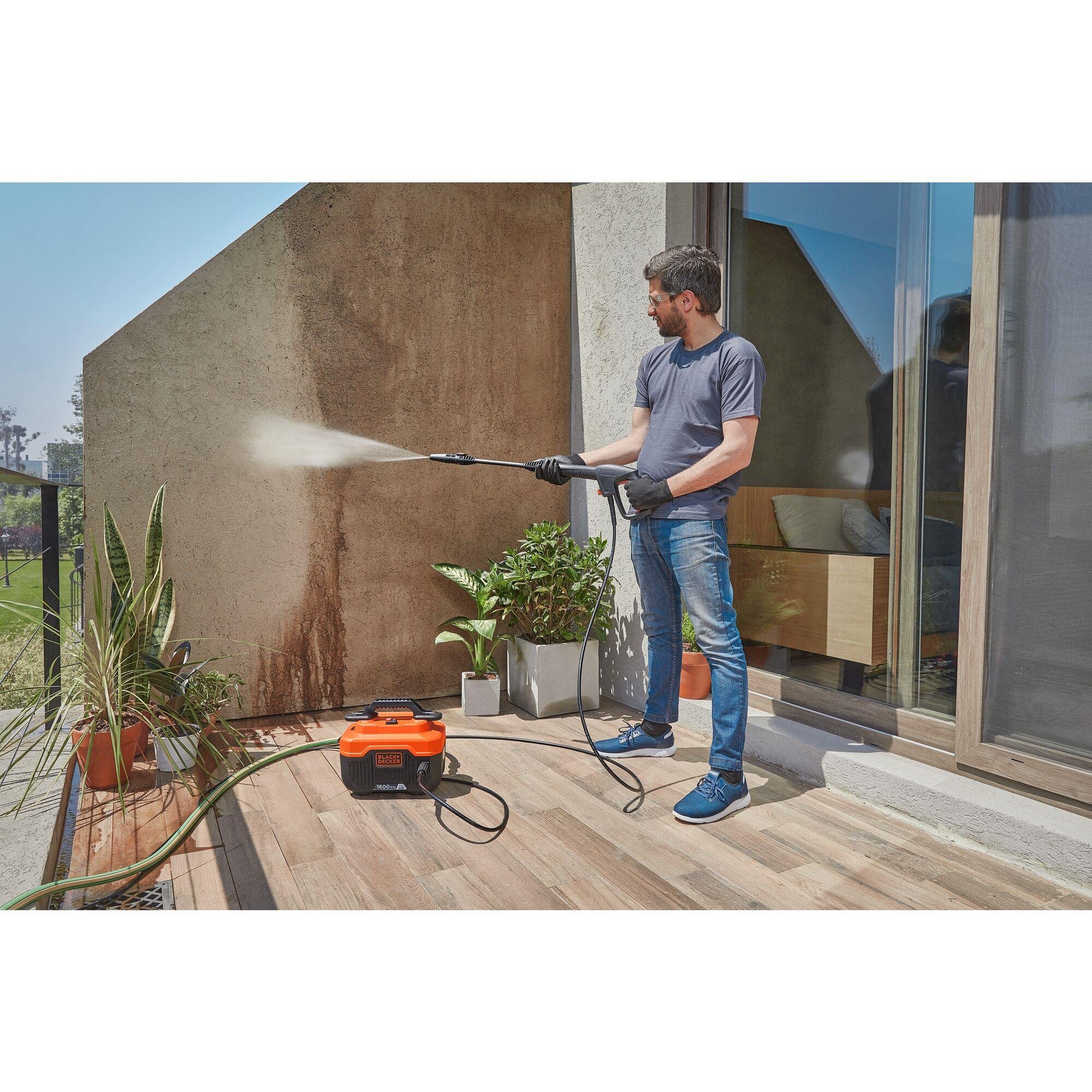 Black&Decker 1300Watt 110Bar Basınçlı Yıkama - Yatay - BEPW1300H-QS