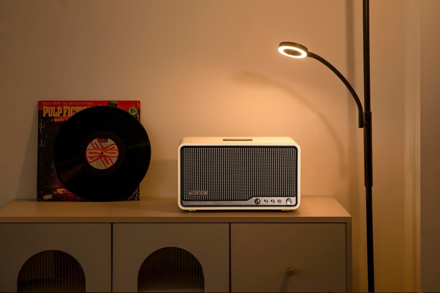 Edifier S300 80W RMS Bluetooth 5.4 Wi-Fi AirPlay Destekli Kablosuz Masaüstü Hoparlör – Hi-Res Audio, LDAC, USB-C/AUX - Beyaz