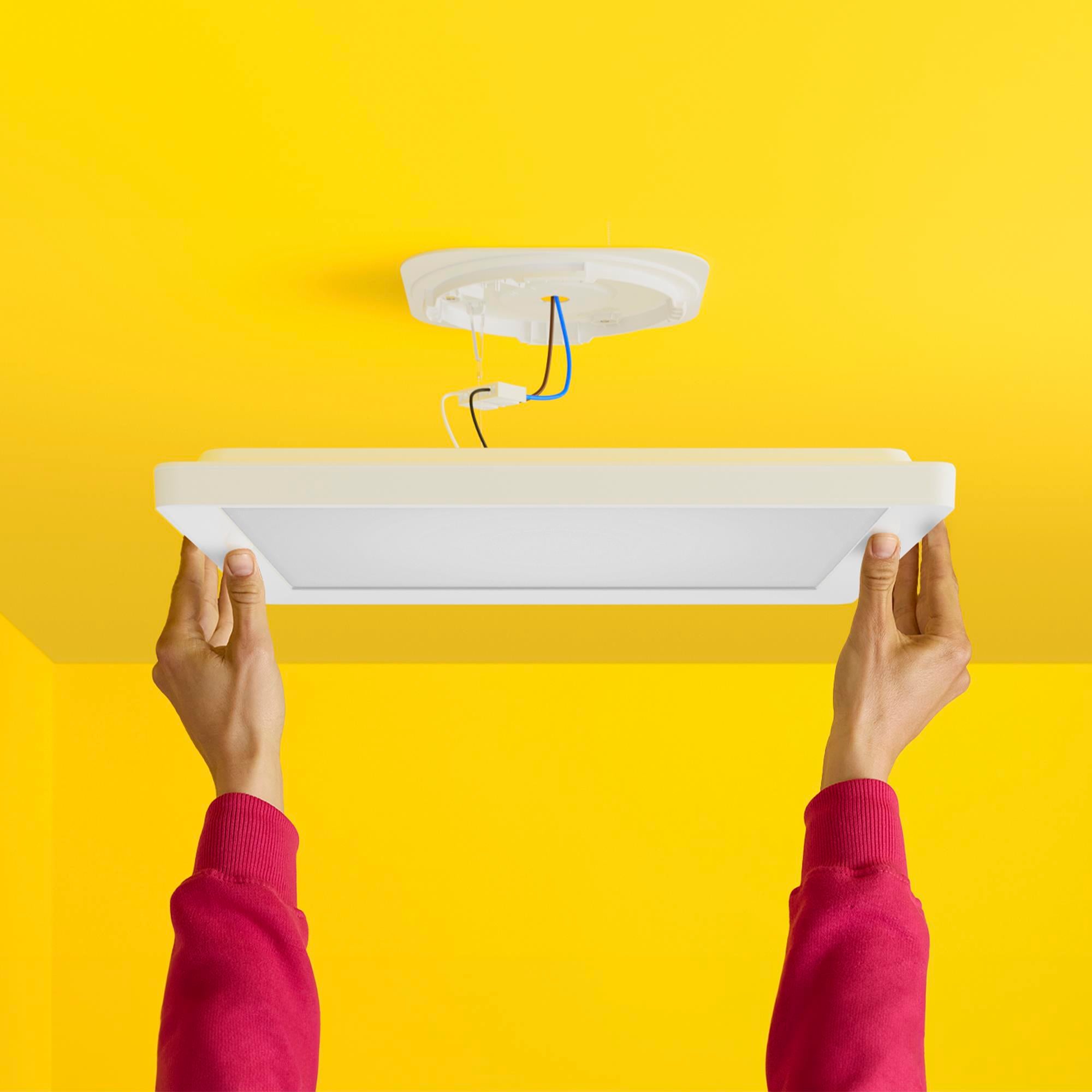 Wiz Beyaz Akıllı Sıva Üstü RGB Kare Panel Tavan Armatürü 12W