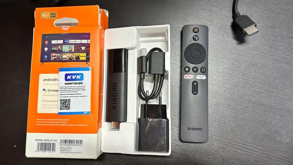 OUTLET Xiaomi Mi TV Stick 4K Dolby Chromecast Android TV Medya Oynatıc