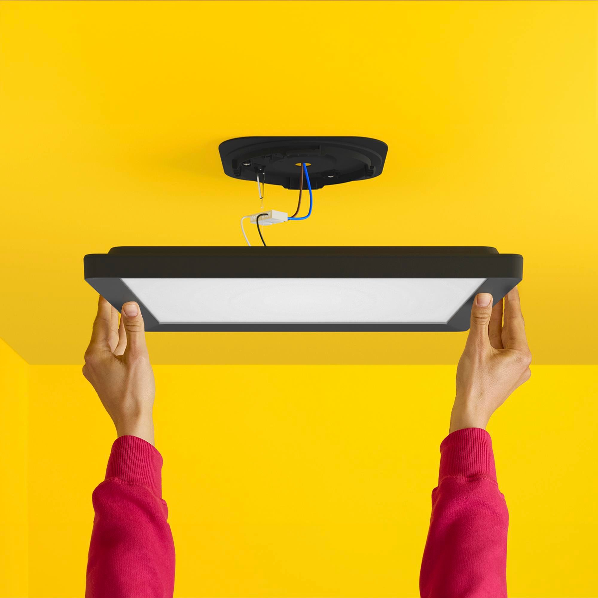 Wiz Siyah Akıllı Sıva Üstü RGB Kare Panel Tavan Armatürü 12W