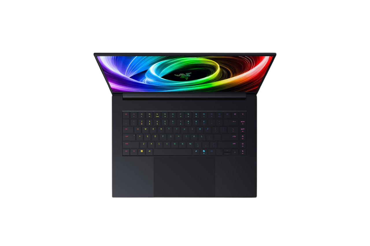 Razer Blade 16 AMD Ryzen AI 9 365 64GB 2 TB SSD GeForce RTX 5080 16GB 16