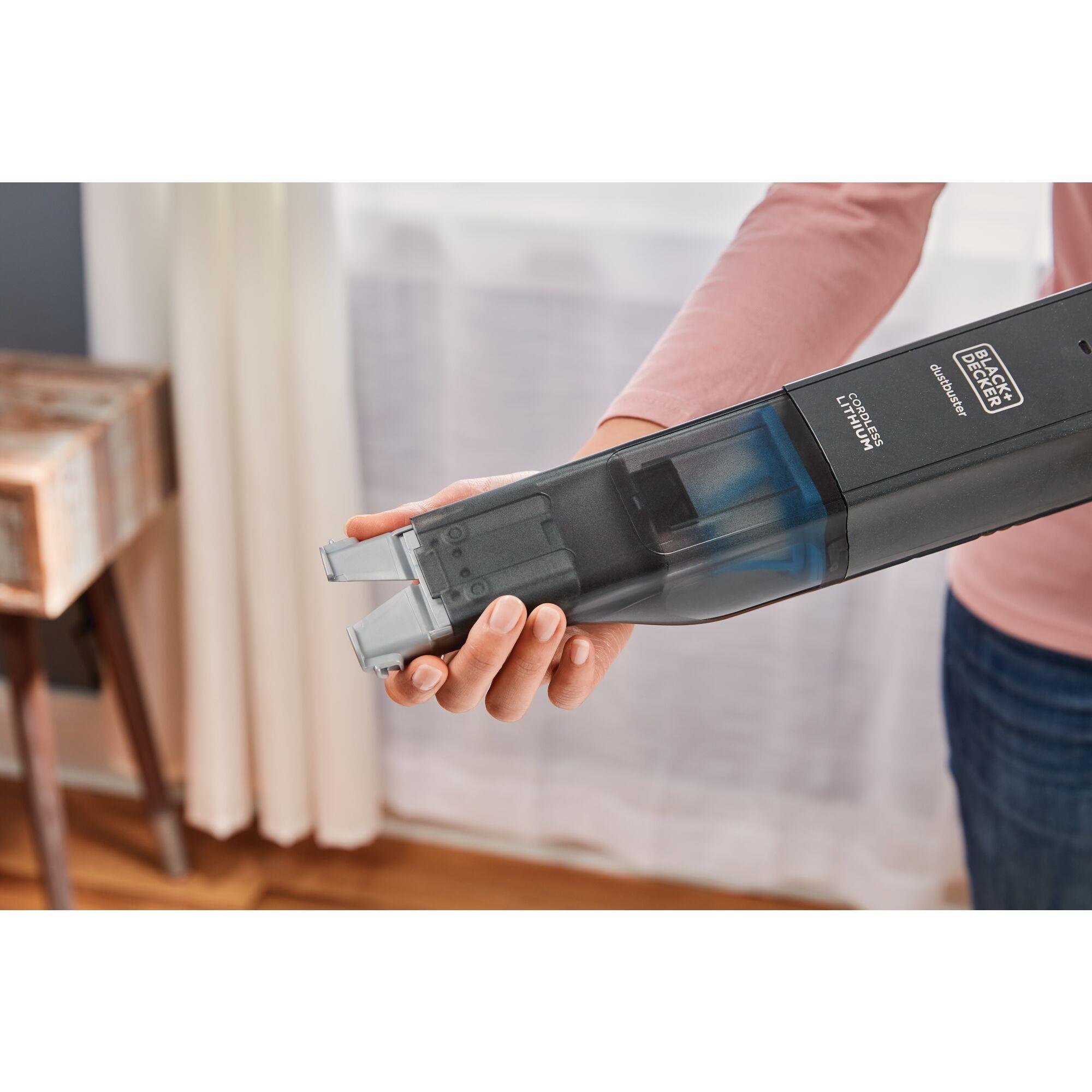 Black&Decker 12V Şarjlı El Süpürgesi - HLVC320B11-QW