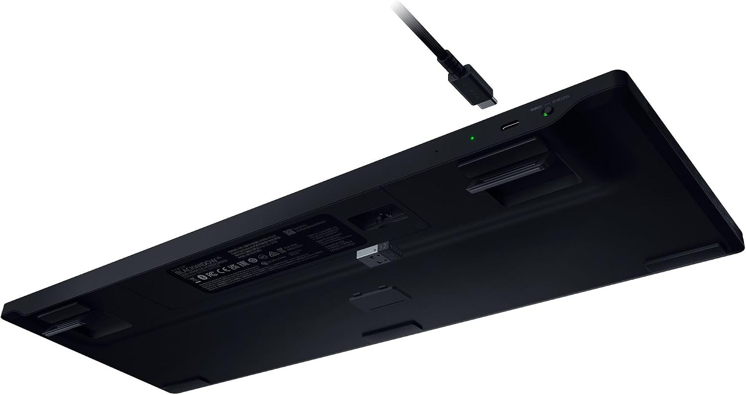 Razer BlackWidow V4 Klavye Turuncu U.S. Layout – RZ03-05270800-R3M1