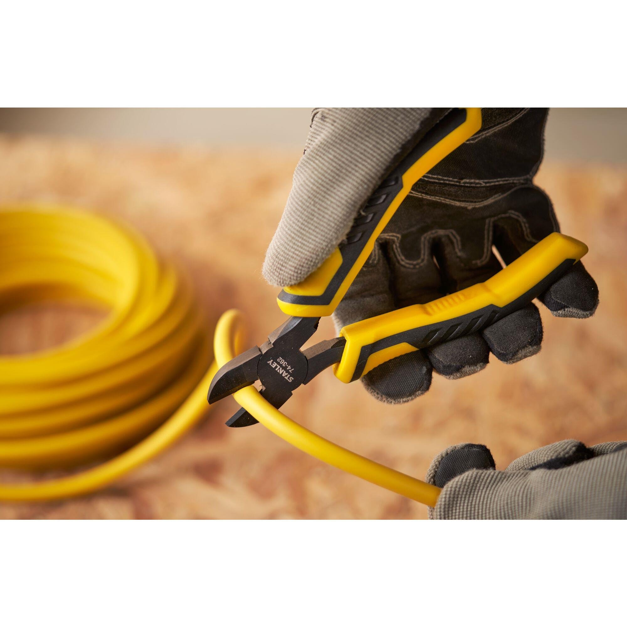 Stanley STHT0-74362 15mm Kontrol Grip Yankeski