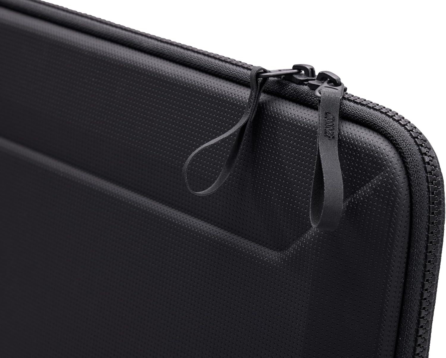 Thule Gauntlet 5 MacBook Kılıfı 16