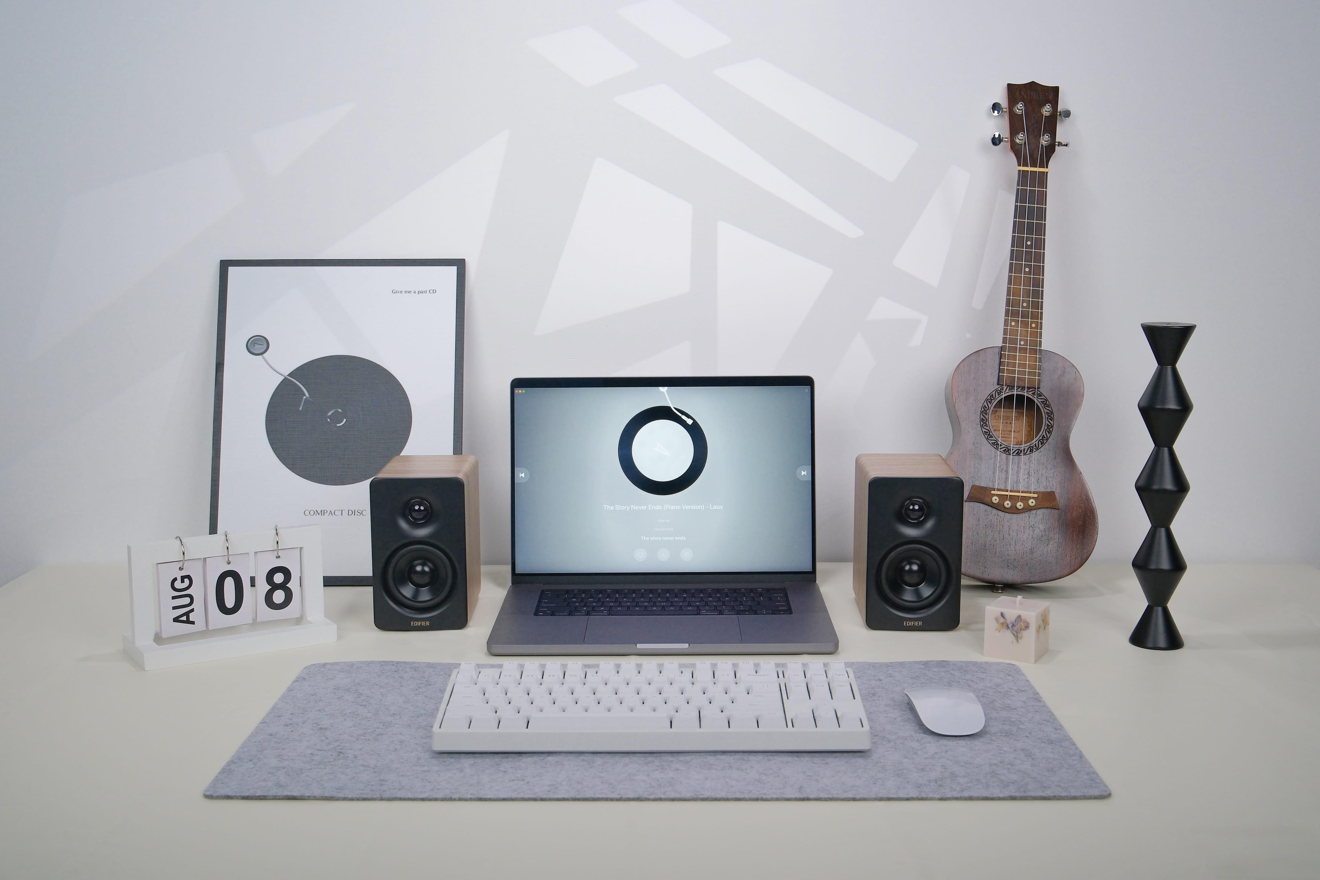 Edifier M60 66W RMS Bluetooth 5.3 USB-C/AUX Girişli Kompakt Masaüstü 2.0 Hoparlör – Hi-Res Audio, LDAC - Siyah