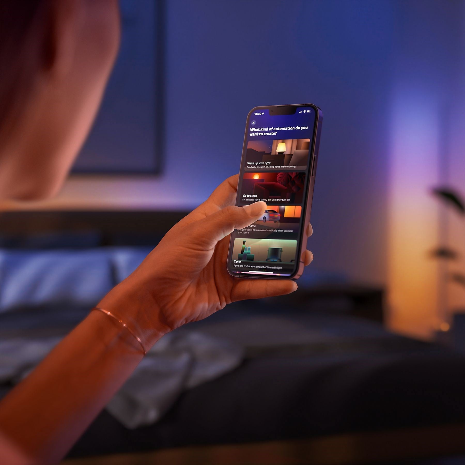 Philips Hue Gradient Signe Masa Lambası - Meşe